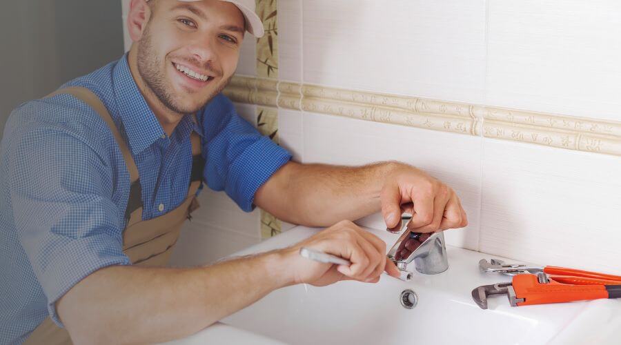 Faucet cartridge replacement in Grady, NM
